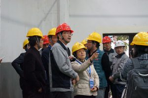 林雅莲参观2