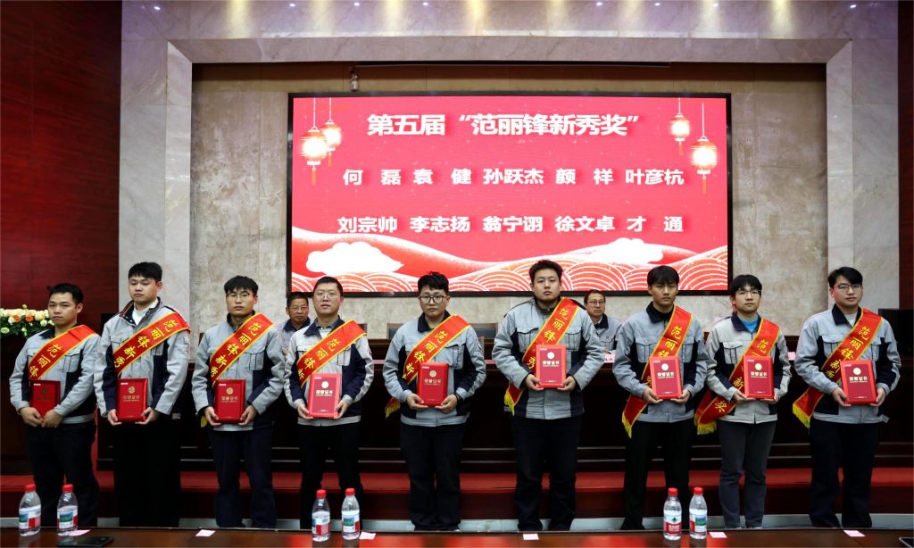 a6765bc8cdef1ad031d0948d3e69b4dc